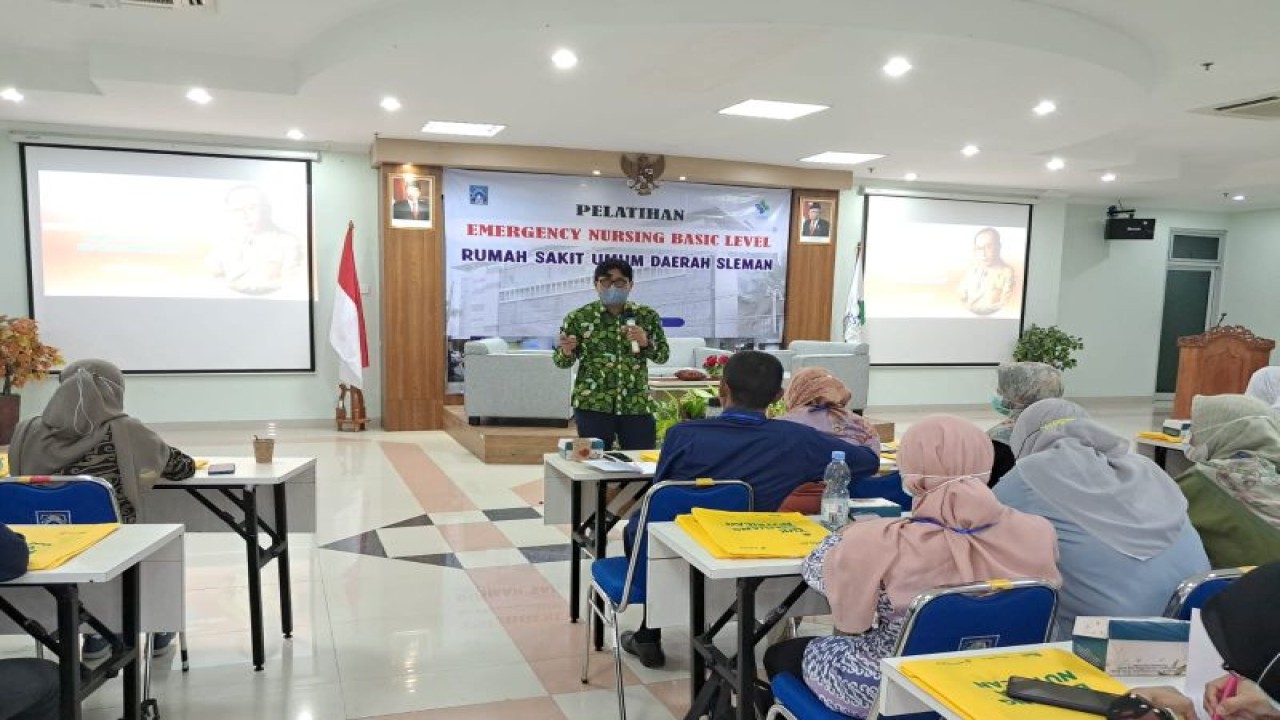 Pelatihan Keperawatan gawat Darurat Tingkat Dasar (Emergency Nursing Basic Level) yang diselenggarakan RDUD Sleman, Senin (19/6/2023). ANTARA/HO-RSUD Sleman