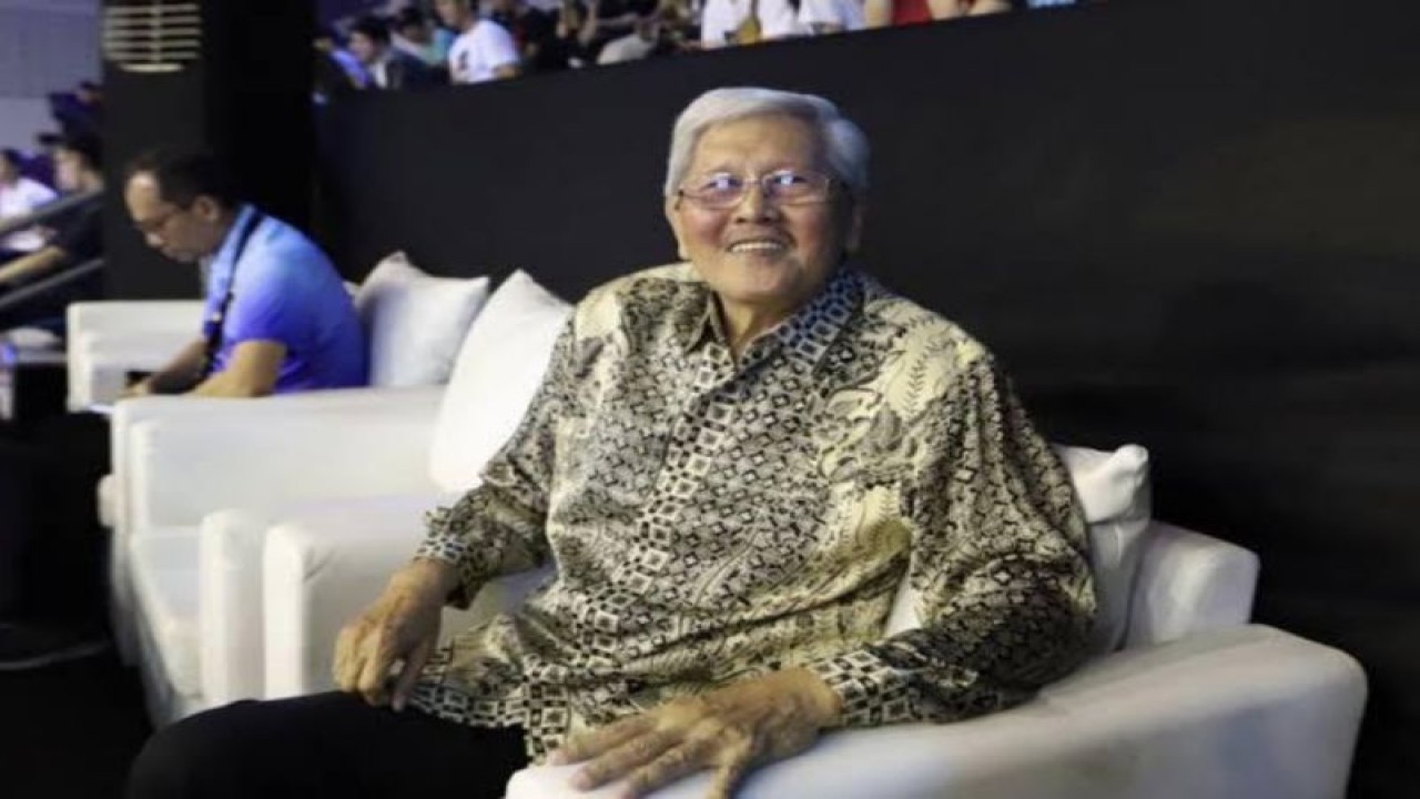 Foto dokumentasi - Sony Hendrawan yang namanya diabadikan di FIBA Hall of Fame Class of 2023. (ANTARA/HO-Perbasi)