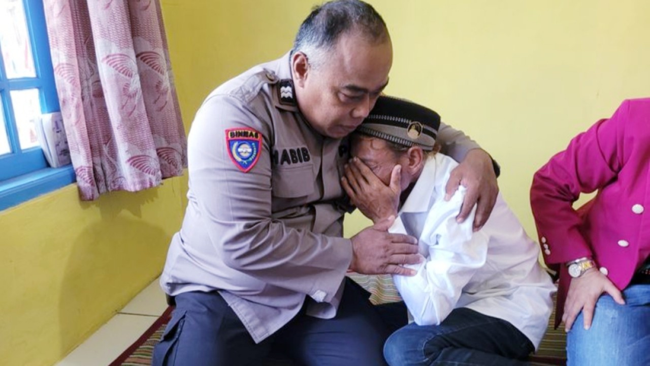 Kematian tahanan Polresta Banyumas janggal, kuasa hukum keluarga sebut baru tahu saat membuka kain kafan/net