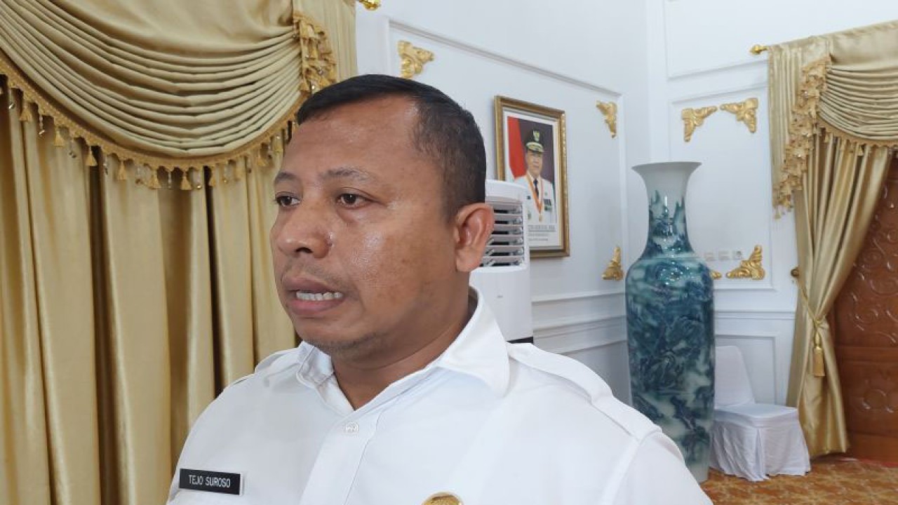 Plt Kepala Dinas PUPR Provinsi Bengkulu Tejo Suroso. ANTARA/Boyke Ledy Watra