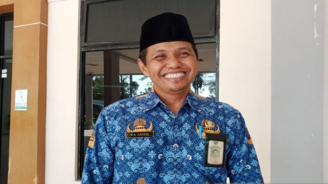 Kepala Badan Kepegawaian dan Pengembangan Sumber Daya Manusia (BKPSDM) Kabupaten Belitung, Provinsi Babel, KA Azhami (FOTO ANTARA/Kasmono-Apriliansyah)