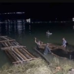 Tim gabungan saat mengevakuasi ratusan kayu balak ilegal diduga hasil pembalakan liar di Kampar. ANTARA/Tangkapan layar.-1686723912