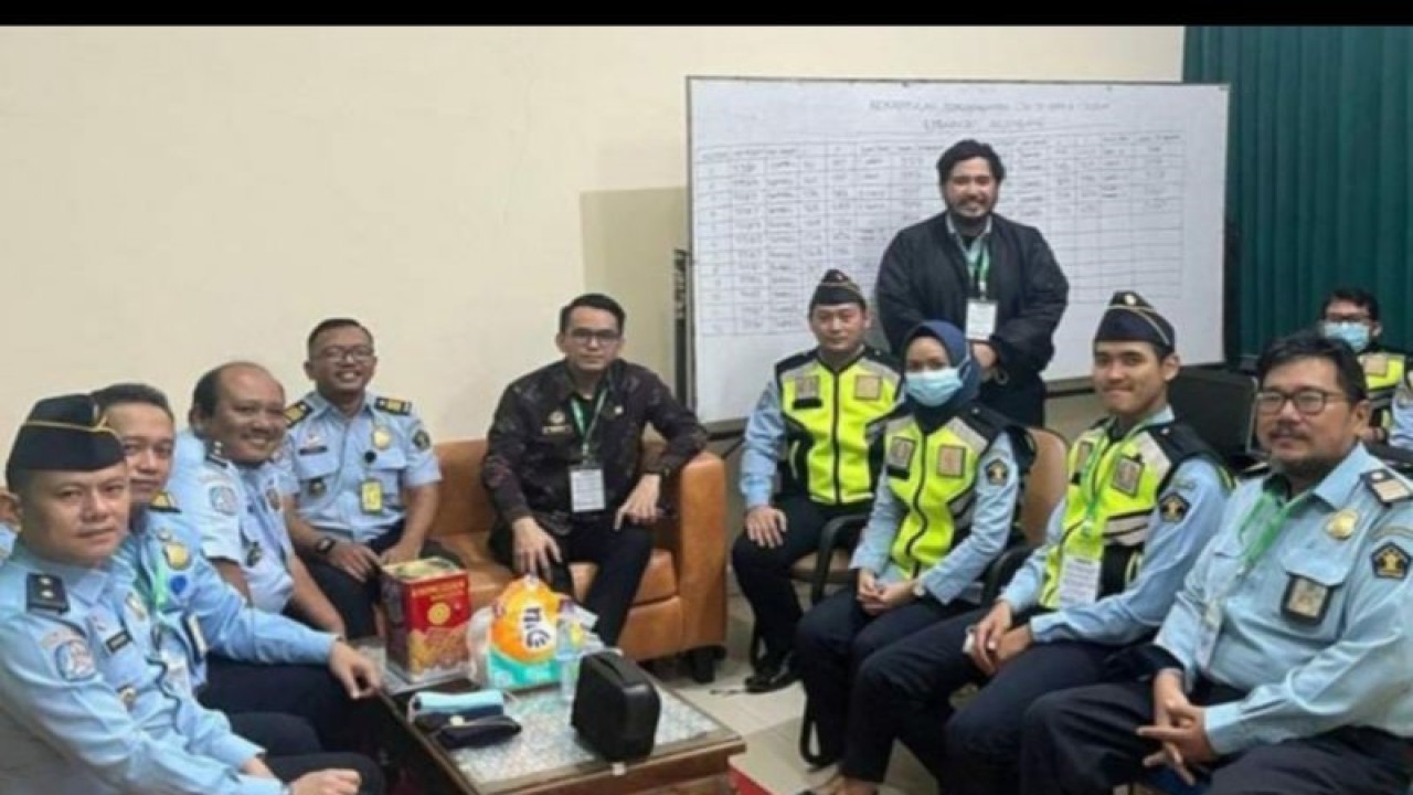 Tim Imigrasi Palembang siap layani pemberangkatan calon haji tambahan (ANTARA/Yudi Abdullah/23)