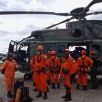 Tim SAR gabungan ke TKP kecelakaan pesawat dengan cara rapling-1687675694