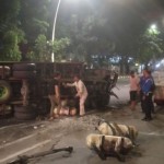 Truk bermuatan tabung gas terbalik di Jalan Bypass Jakarta Timur-1687057216