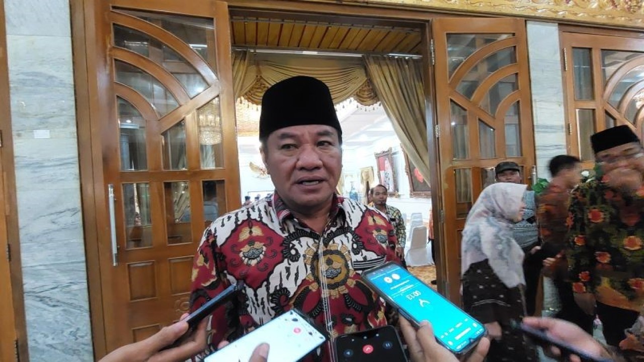 Wakil Gubernur Bengkulu Rosjonsyah di Bengkulu, Rabu. (7/6/2023) (ANTARA/Boyke Ledy Watra)