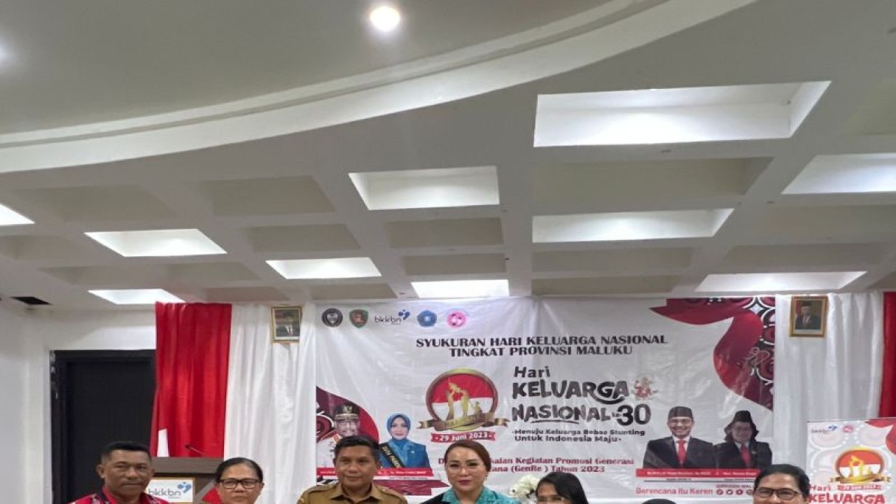Acara syukuran Hari Keluarga Nasional Tingkat Provinsi Maluku di Kota Ambon, Senin (31/7/2023). (ANTARA/ Penina F Mayaut)