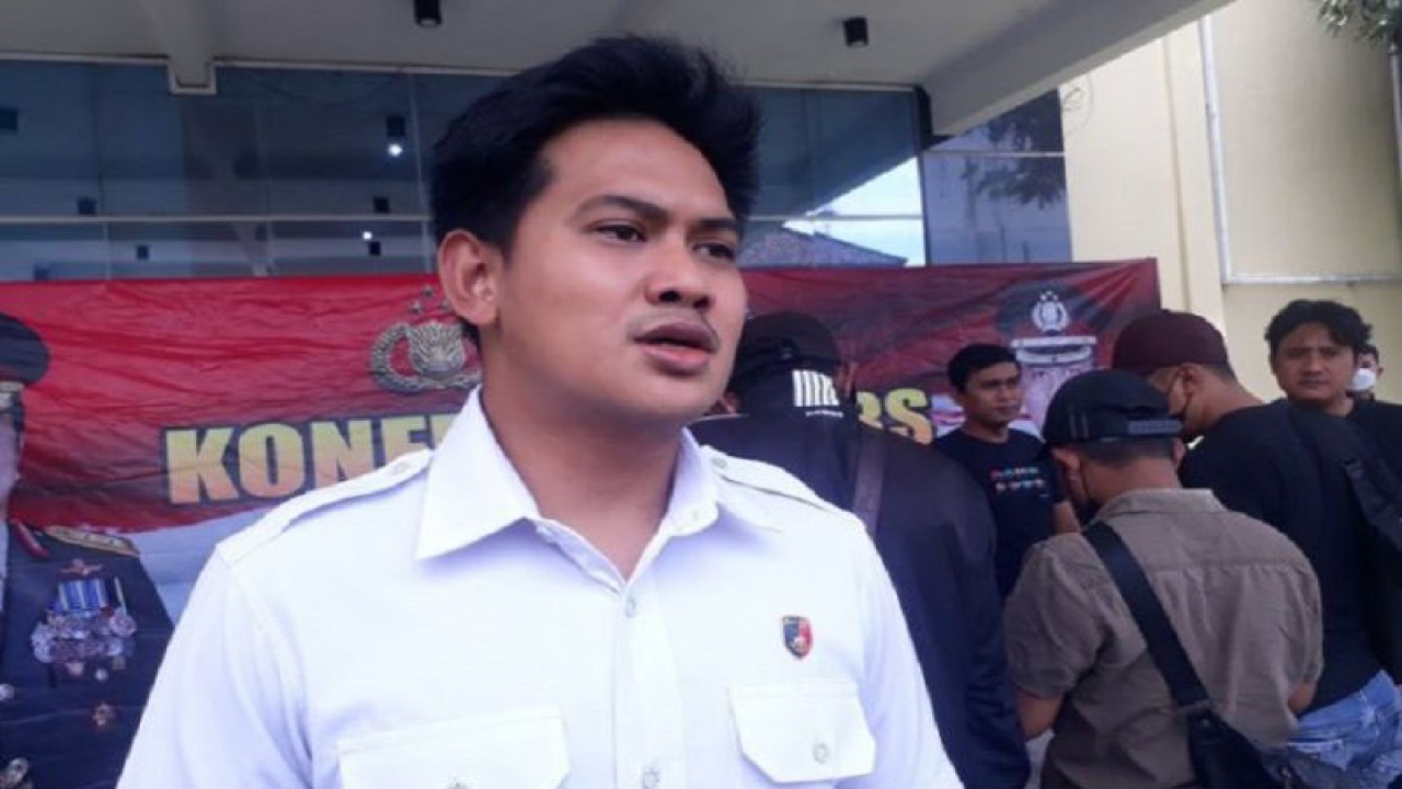 Kepala Satuan (Kasat) Reserse dan Kriminal (Reskrim) Polres Kediri AKP Rizkika Atmadha Putra. ANTARA/Asmaul