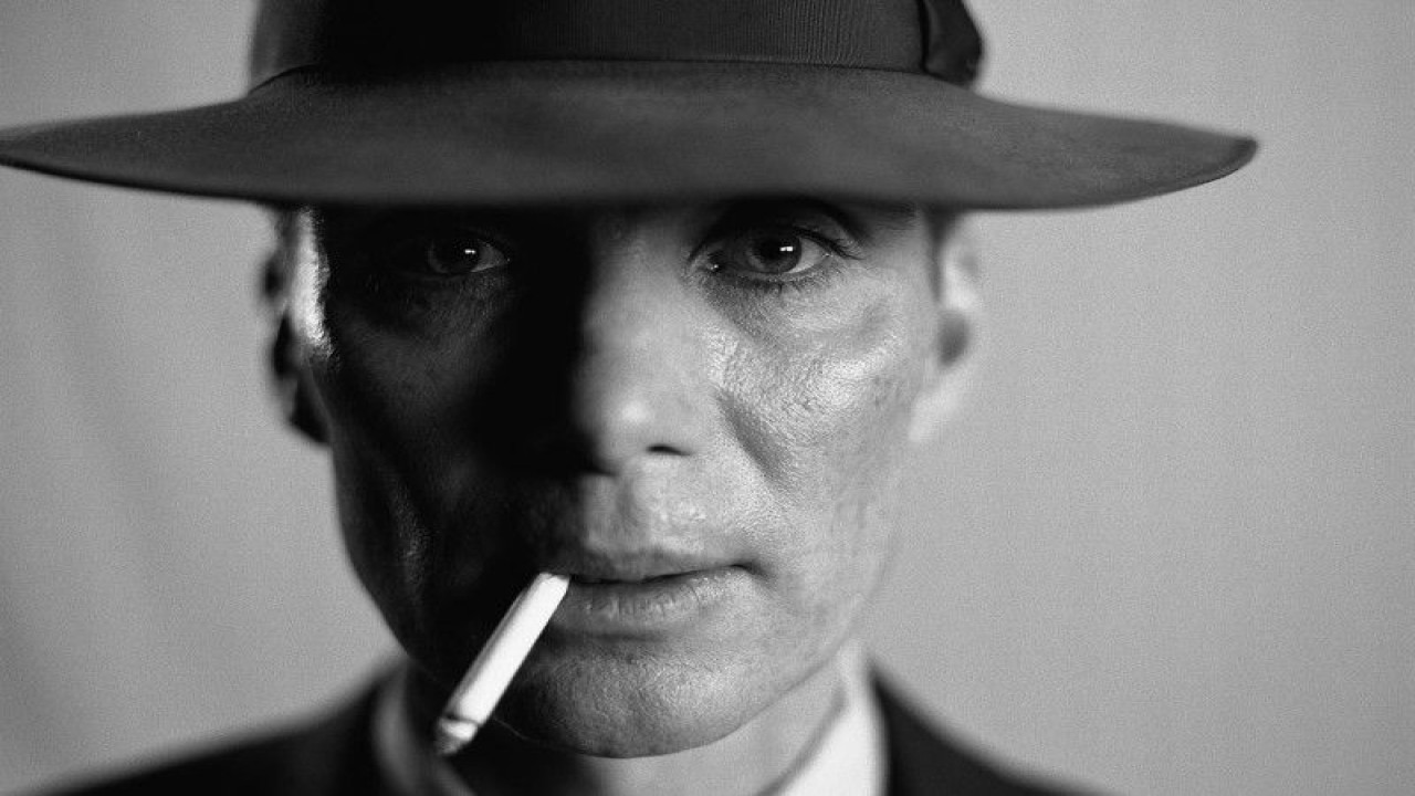 Aktor Cillian Murphy yang berperan sebagai J. Robert Oppenheimer dalam film "Oppenheimer" (ANTARA/HO/Universal Pictures)