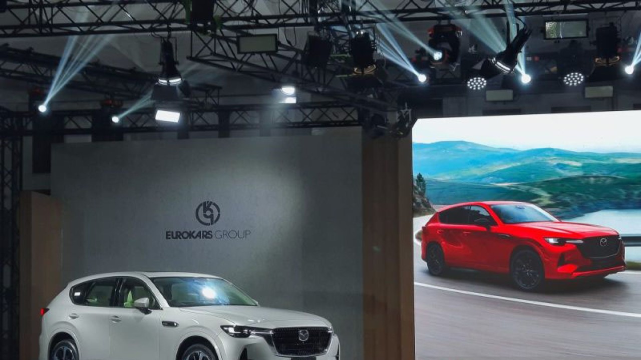 All New Mazda CX-60. (ANTARA/Chairul Rohman)