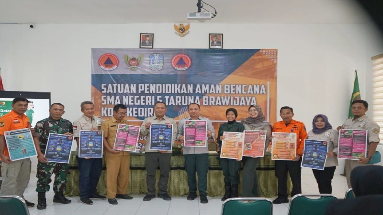 Kegiatan Satuan Pendidikan Aman Bencana yang digelar oleh BPBD Provinsi Jatim di Kediri, Jawa Timur, Selasa (25/7/2023). FOTO ANTARA/ HO-BPBD Jatim
