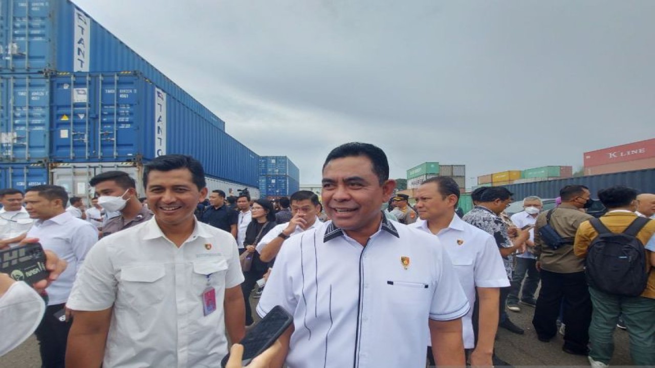 Direktur Tindak Pidana Ekonomi Khusus (Dirtipideksus) Bareskrim Polri Brigjen Pol. Whisnu Hermawan. (ANTARA/Laily Rahmawaty)