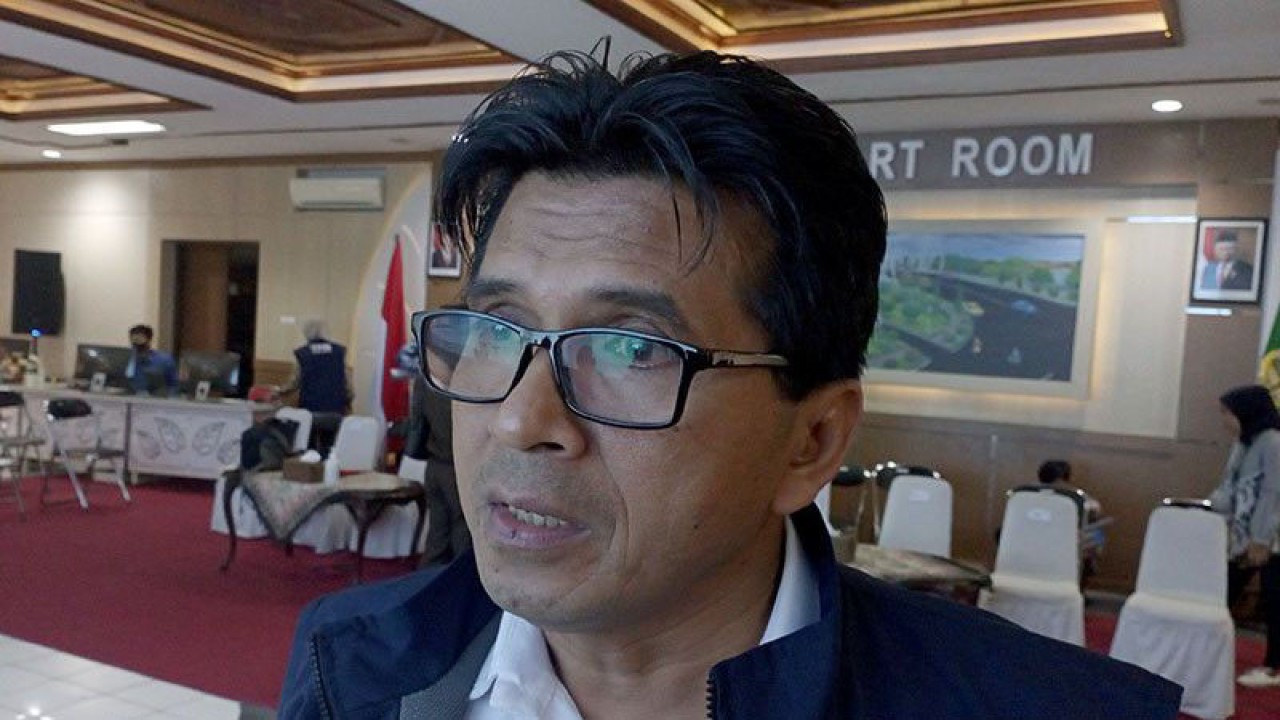 Pimpinan Cabang Perum Bulog Banyumas Rasiwan. ANTARA/Sumarwoto