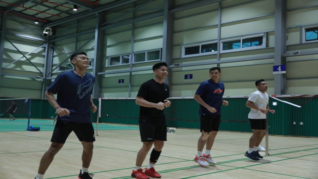 Pebulu tangkis Indonesia menjalani latihan perdana jelang Super 500 Korea Open 2023 di Jinnam Badminton Hall, Korea Selatan, Senin (17/7/2023). (ANTARA/HO-PBSI)