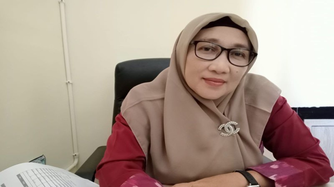 Kepala Bidang UMKM Dinas Perindustrian Koperasi dan Usaha Kecil Menengah Kota Mataram Mamluatul Chair. (ANTARA/Nirkomala)