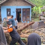 Daerah permukiman Jorong Pandam Bonjol Pasaman dilanda banjir-1689846172