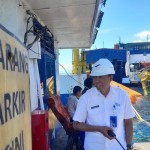 Dermaga Ferry di Ternate yang ambruk mulai diperbaiki-1690271399