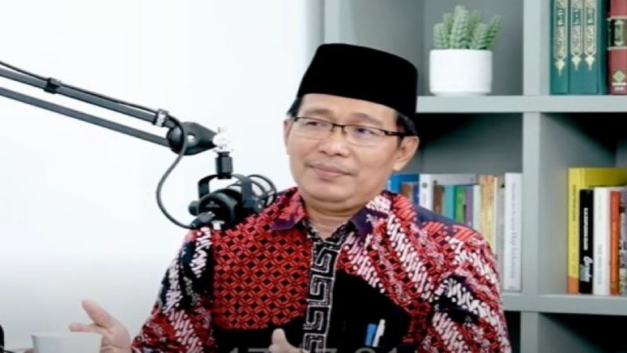 Direktur Pendidikan Diniyah dan Pondok Pesantren Kementerian Agama Waryono Abdul Ghafur. (ANTARA/HO-Kemenag)