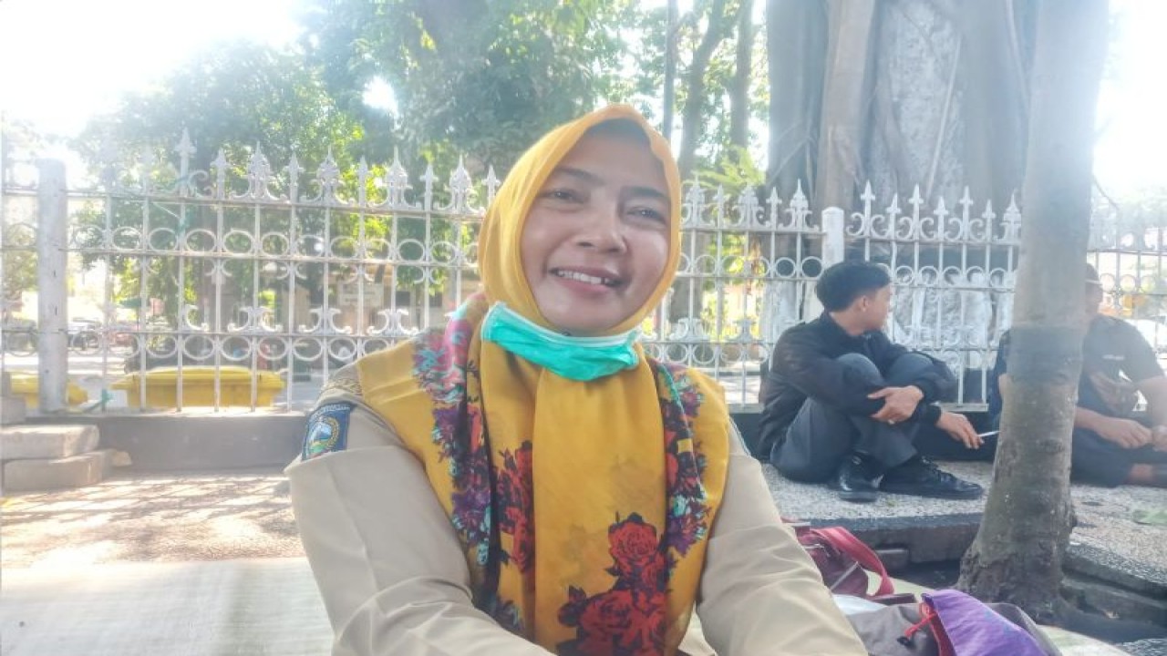Kepala Bidang Sarpras Dinas Pertanian (Distan) Kota Mataram Endang Utami Rahayu. (ANTARA/Nirkomala)