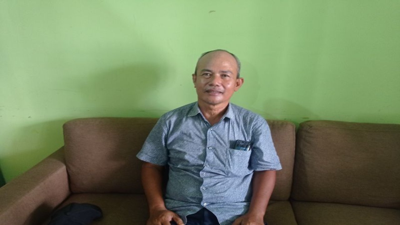 Dosen Universitas Lantansa Rangkasbitung Mochamad Husen. ANTARA/Mansyur Suryana