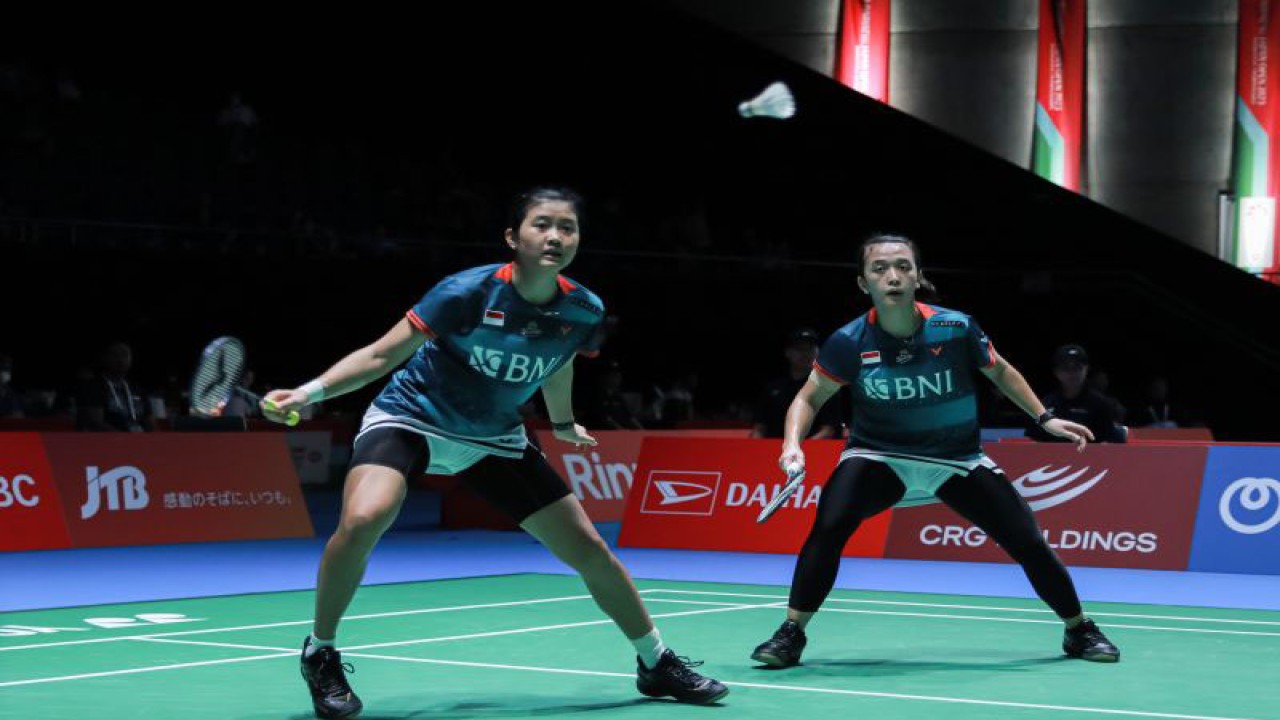 Pasangan ganda putri Indonesia Febriana Dwipuji Kusuma/Amallia Cahaya Pratiwi berlaga di Japan Open 2023 pada Rabu (26/7/2023). (ANTARA/HO/PBSI)