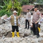 Gubernur Sumbar tambah 10 alat berat bersihkan longsor di Agam-1689597025