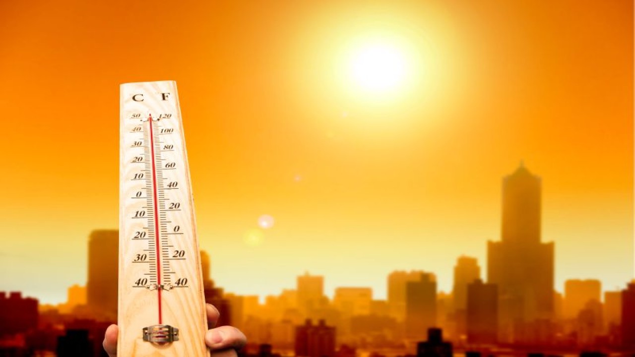Ilustrasi termometer menunjukkan suhu tinggi udara (ANTARA/HO-Alamy Stock Photo)