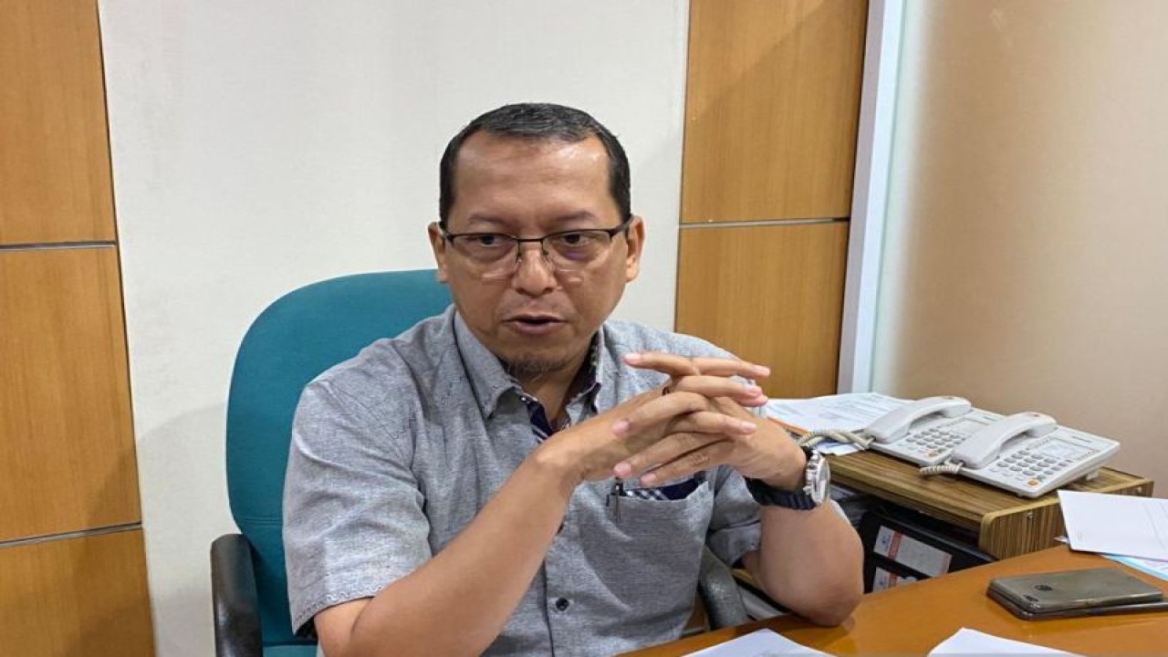 Ketua Komisi B DPRD DKI Ismail di Gedung DPRD DKI Jakarta, Rabu (5/7/2023). ANTARA/Walda