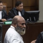 Jaksa: Lukas Enembe cukup lanjutkan berobat jalan-1688976710