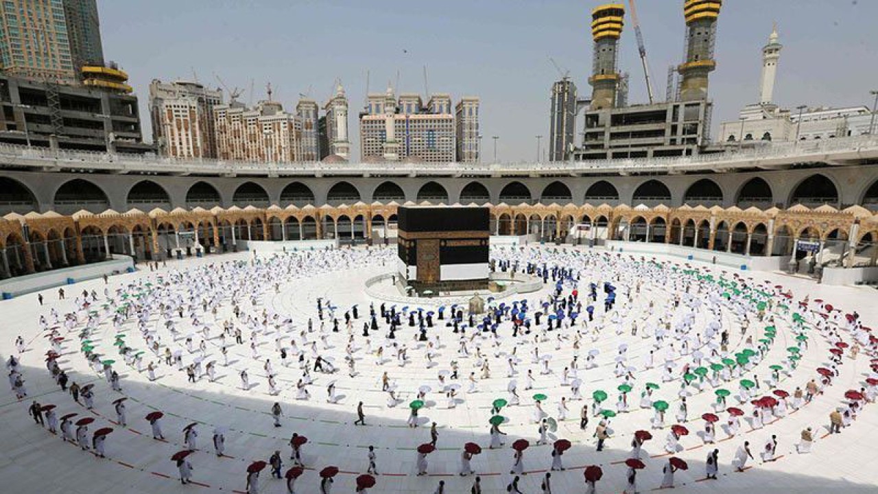 Jemaah Haji (JH) kloter BTH-09 berjumlah 364 orang lengkap pulang ke tanah air. ANTARA/dokumen