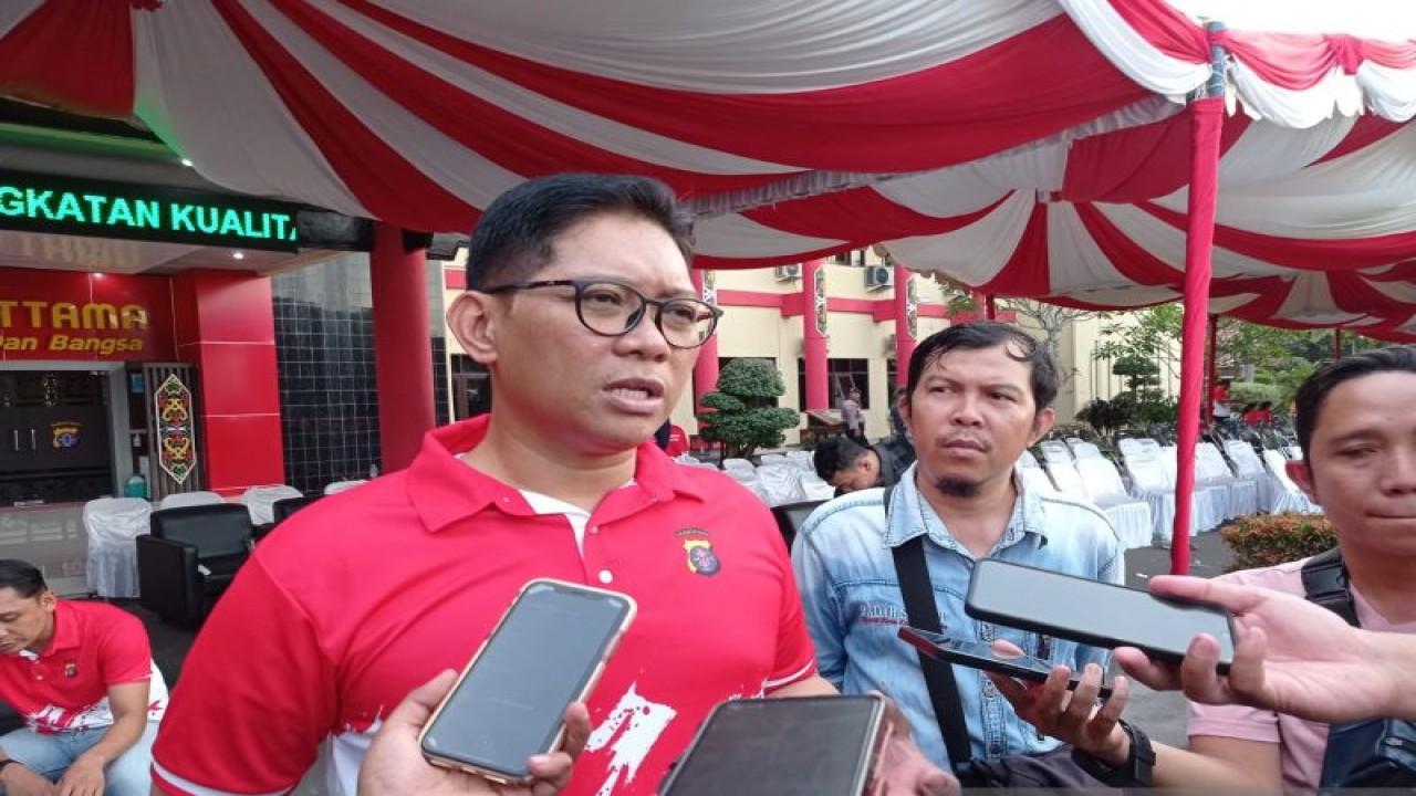 Kabid Humas Polda Kalteng Kombes Pol. Erlan Munaji. ANTARA/Adi Wibowo
