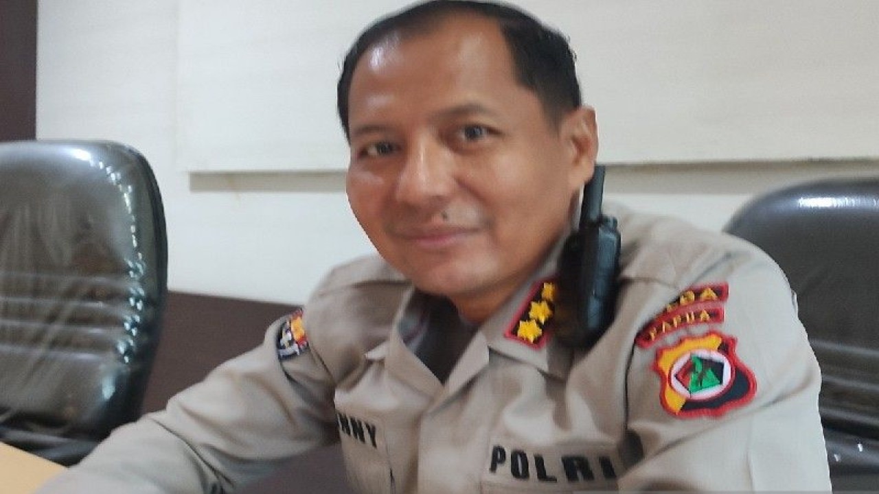 Kabid Humas Polda Papua Kombes Ignatius Benni Prabowo. (FOTO ANTARA/Evarukdijati)