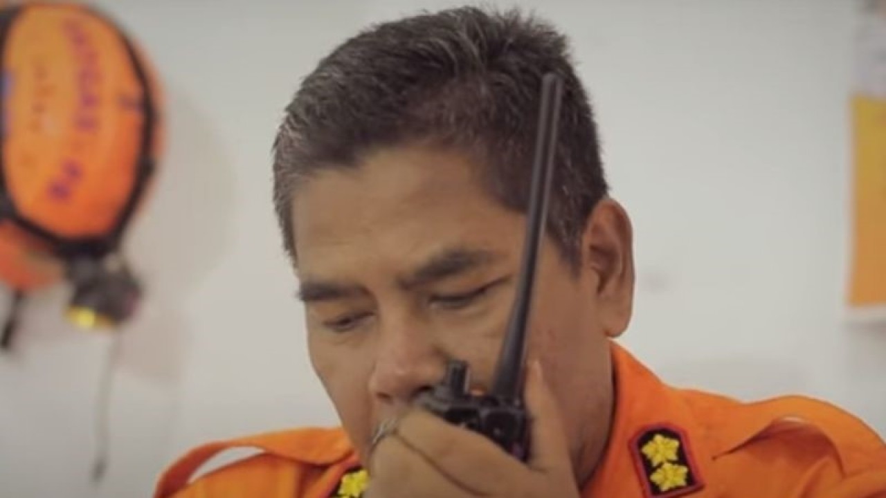 Kalak BPBD Kota Sukabumi Novian Rahmat Taufik. Antara/Aditya Rohman