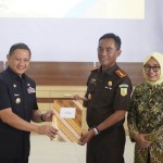 Kejari Kota Batu canangkan program orang tua asuh bayi stunting-1689676880