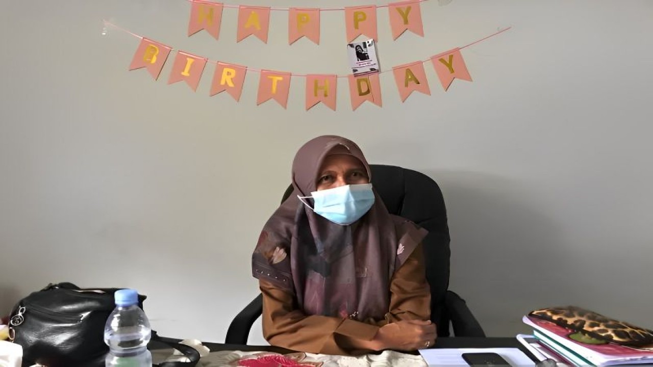 Kepala Bidang Pengendalian Penyakit dan Kesehatan Lingkungan (P2PKL) Dinkes Kota Palu Sitti Rachmah. (ANTARA/Nur Amalia Amir)