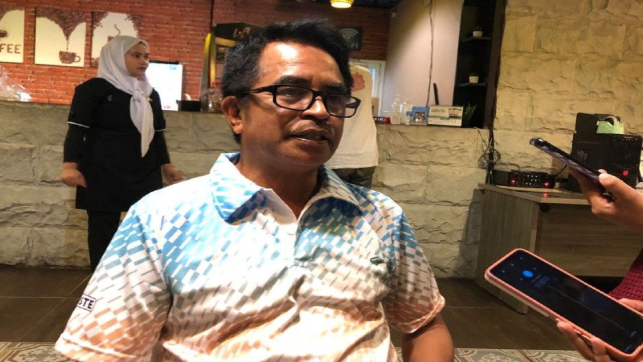 Kepala Dinas Pendidikan Kota Palu, Sulawesi Tengah Hardi. (ANTARA/Nur Amalia Amir)