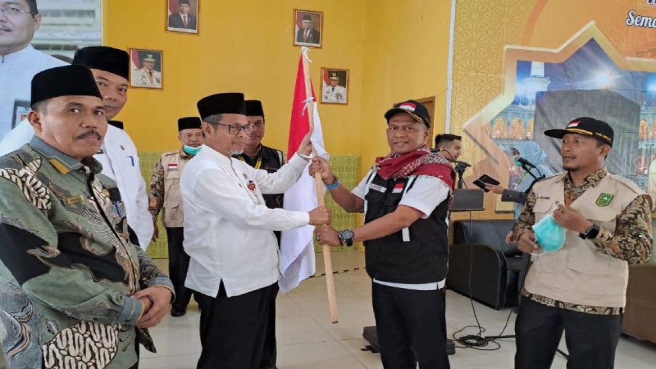 Kloter BTH – 02 kembali dengan selamat ke Pekanbaru. Antara/HO-Humas Kemenag Riau.