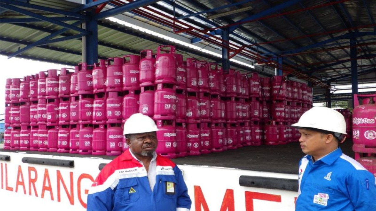 Pertamina Patra Niaga regional Papua Maluku memastikan ketersediaan stok Liquefied Petroleum Gas (LPG) di wilayah Maluku Papua aman. ANTARA/ Ho- Humas Pertamina Patra Niaga Maluku Papua.