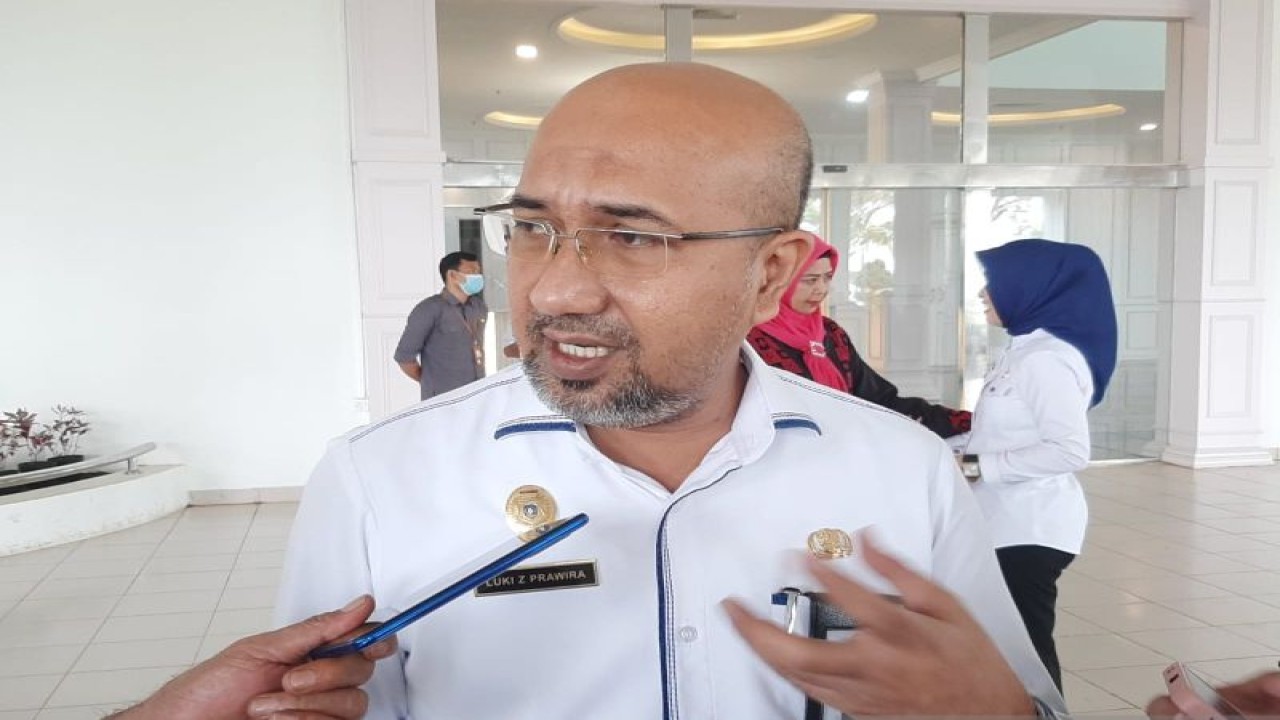 Asisten II Bidang Perekonomian dan Pembangunan Setdaprov Kepri, Luki Zaiman Prawira. (ANTARA/Ogen)
