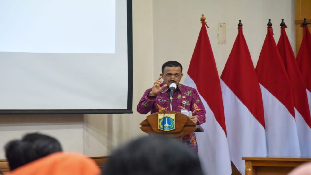 Wali Kota Administrasi Jakarta Timur Muhammad Anwar saat memberikan sambutan pada Pelaksanaan Audit Stunting di Kantor Wali Kota Jaktim, Cakung, Kamis (27/7/2023). ANTARA/HO-Kominfotik Jakarta Timur
