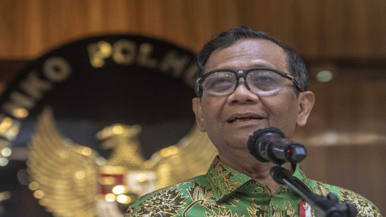 Menko Polhukam Mahfud MD. ANTARA FOTO/Muhammad Adimaja/Spt.