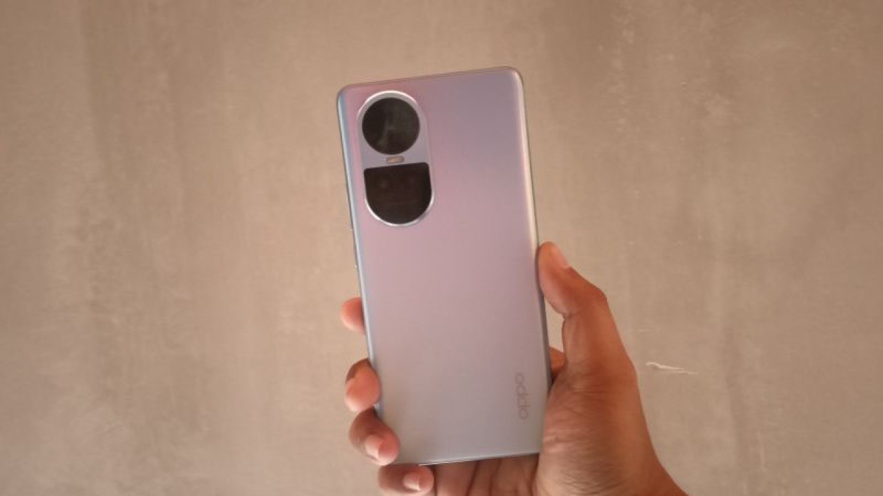 Desain Oppo Reno 10 5G (ANTARA/Fathur Rochman)