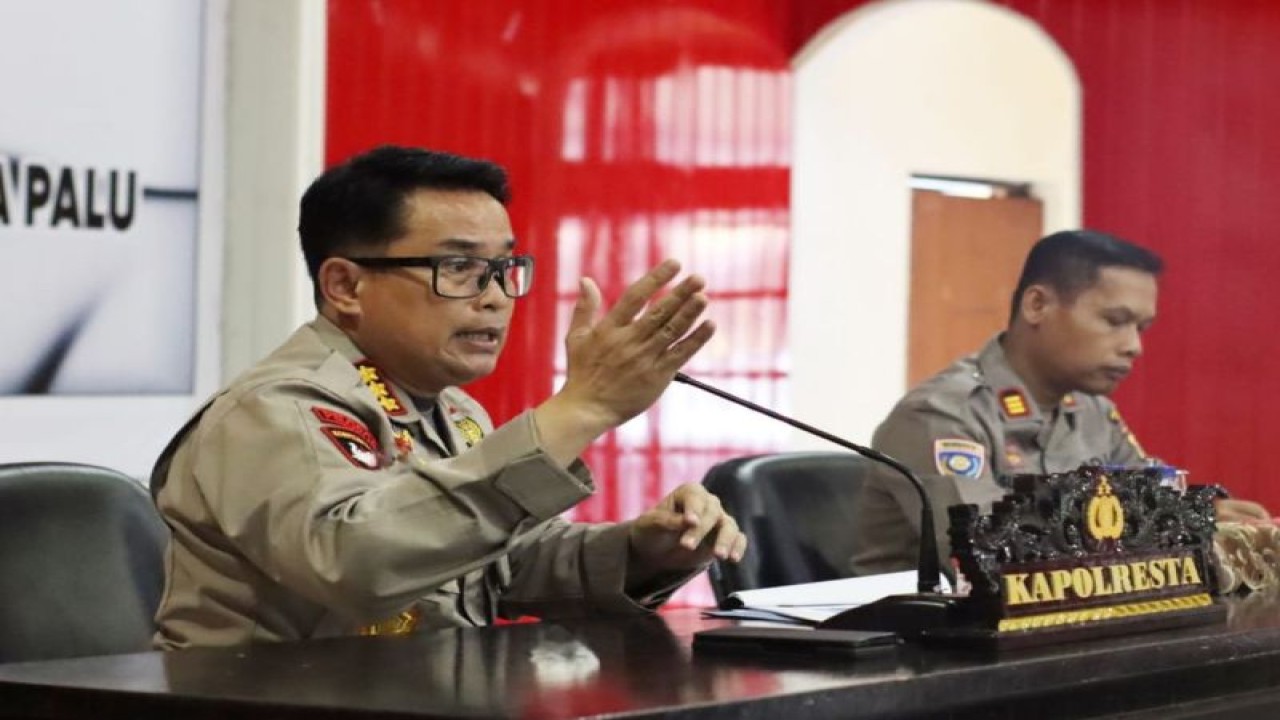 Kepala Kepolisian Resor Kota (Kapolresta) Palu, Sulawesi Tengah Kombes Pol. Barliansyah. (ANTARA/HO-Humas Polresta Palu)