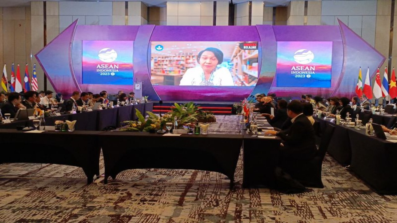 Pembahasan TVET yang diikuti 70 peserta dari tujuh negara ASEAN. ANTARA/Yude