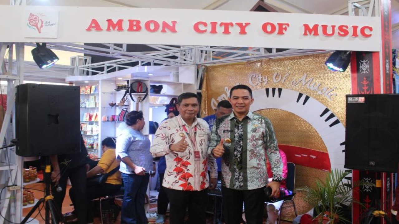 Pemerintah Kota (Pemkot) Ambon menampilkan atraksi musik di gelaran Apeksi ke XVI tahun 2023 di Kota Makassar. ANTARA/ Ho- Diskominfosandi Ambon.