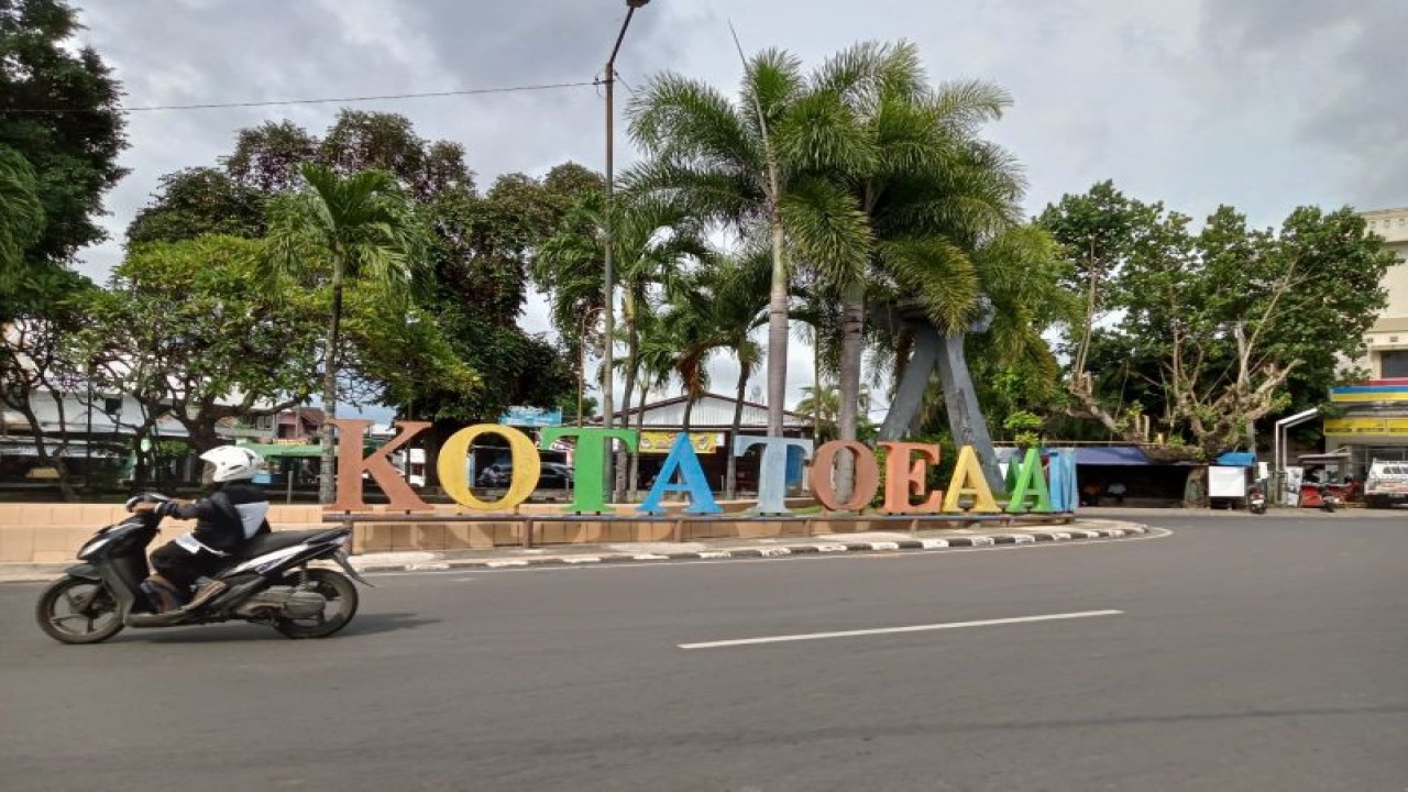 Areal Taman Jangkar, Kecamatan Ampenan, Kota Mataram, Provinsi Nusa Tenggara Barat, sebagai lokasi rumah pompa untuk instalasi pengelolaan air limbah (IPAL) komunal. ANTARA/Nirkomala