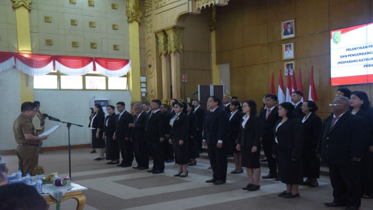 Pengukuhan Pesparani Sambas. (ANTARA/Imbran)