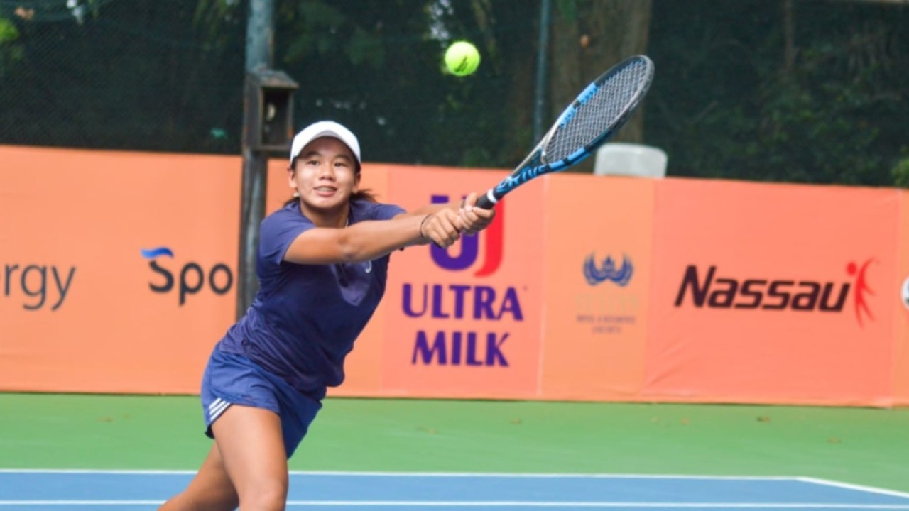 Petenis tuan rumah, Mishcka Sinclaire Goenadi