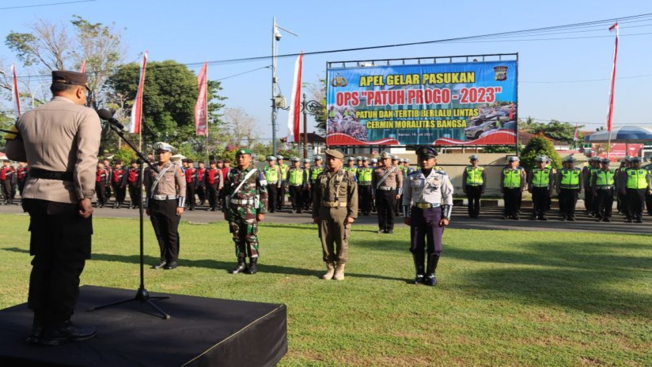 Apel gelar pasukan Operasi Patuh Progo 2023 di Halaman Mapolres Bantul, Daerah Istimewa Yogyakarta, Senin (10/7/2023) (Foto Humas Polres Bantul)