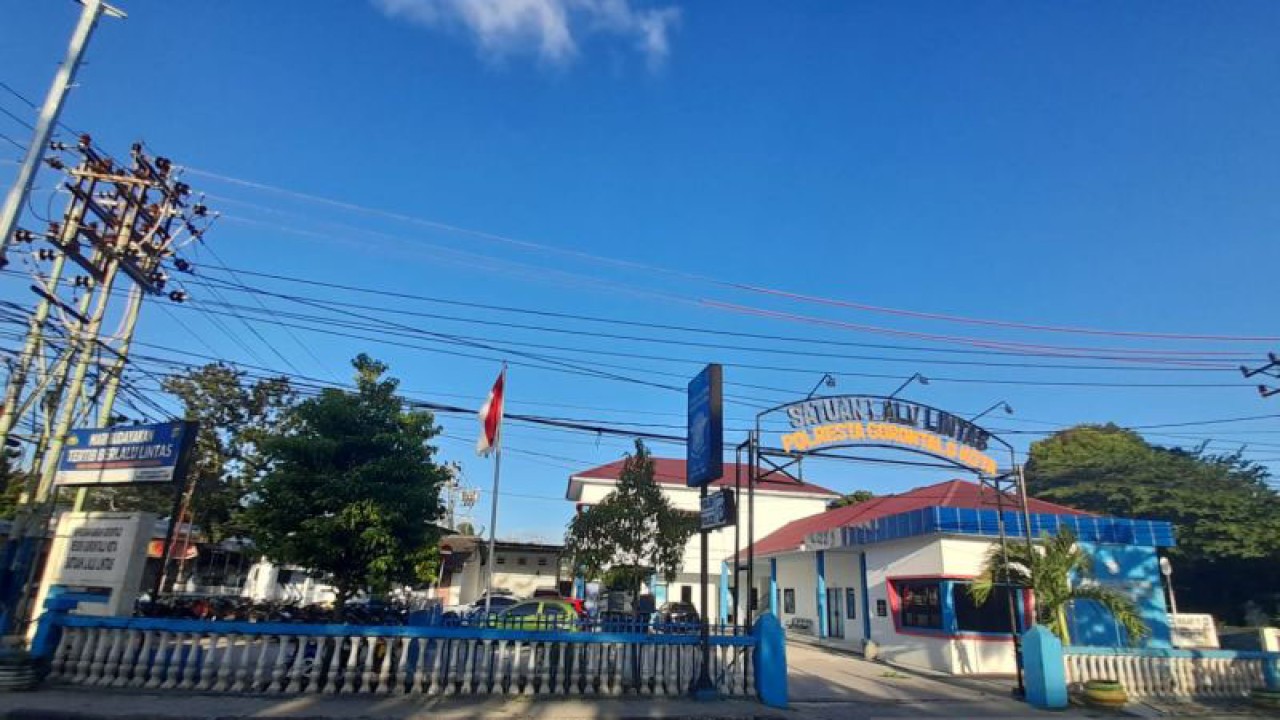 Kantor Satuan Lalu Lintas Polresta Gorontalo Kota. (ANTARA/Zulkifli Polimengo)